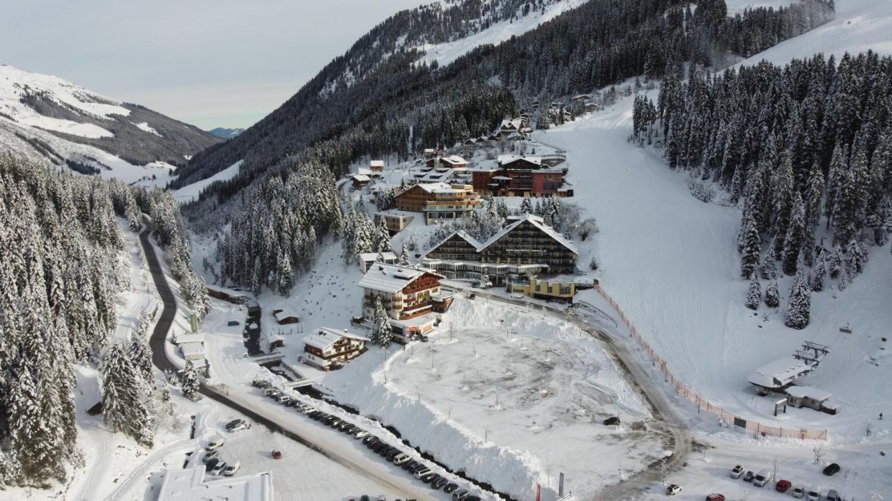 Hotel Almhof Hochfügen Extérieur photo