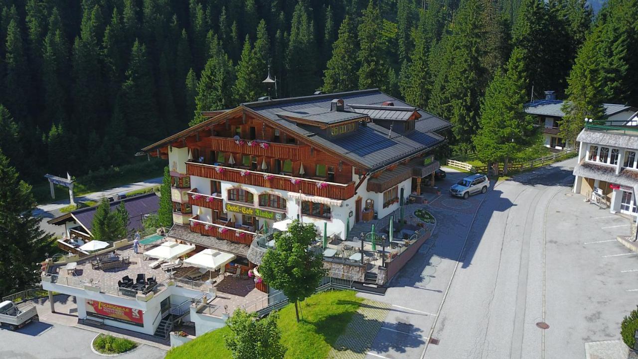 Hotel Almhof Hochfügen Extérieur photo