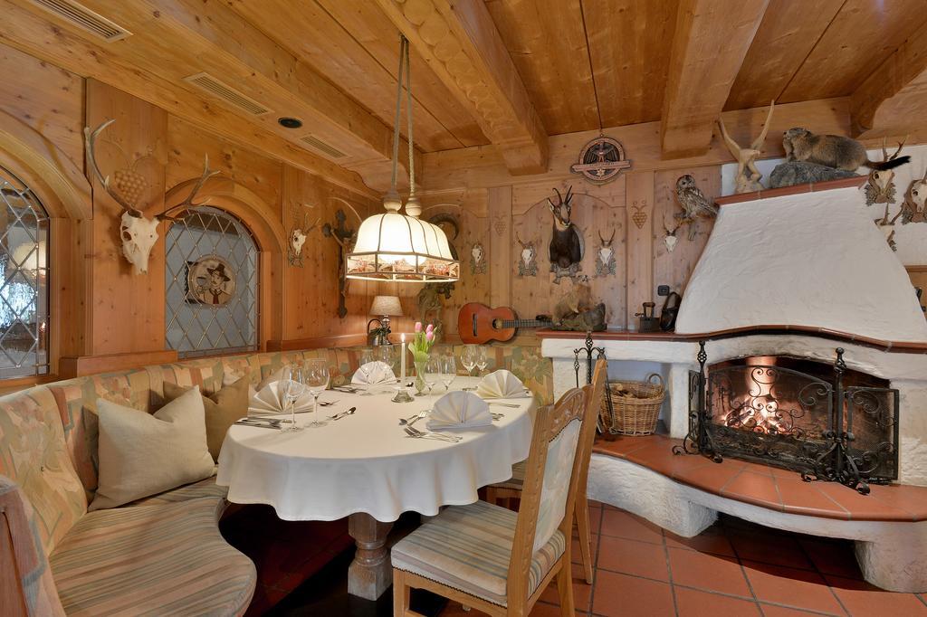 Hotel Almhof Hochfügen Extérieur photo